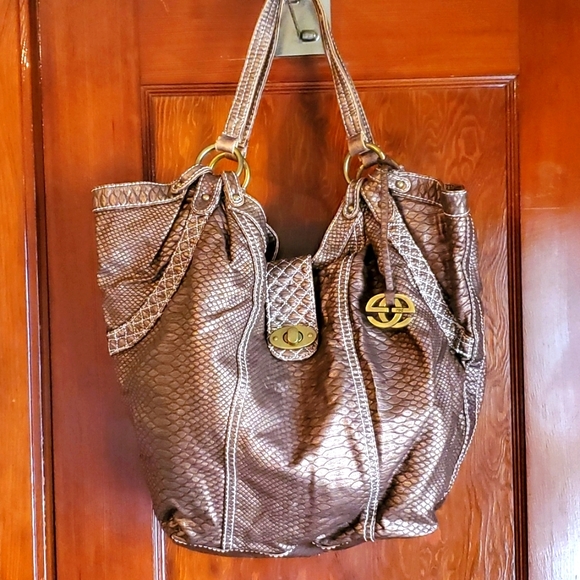 ECHO RED GOLF VINTAGE faux snakeskin pattern bucket purse - Picture 1 of 10